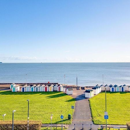 Loveliest Homes Paignton - Sea Front Location With Parking Kültér fotó