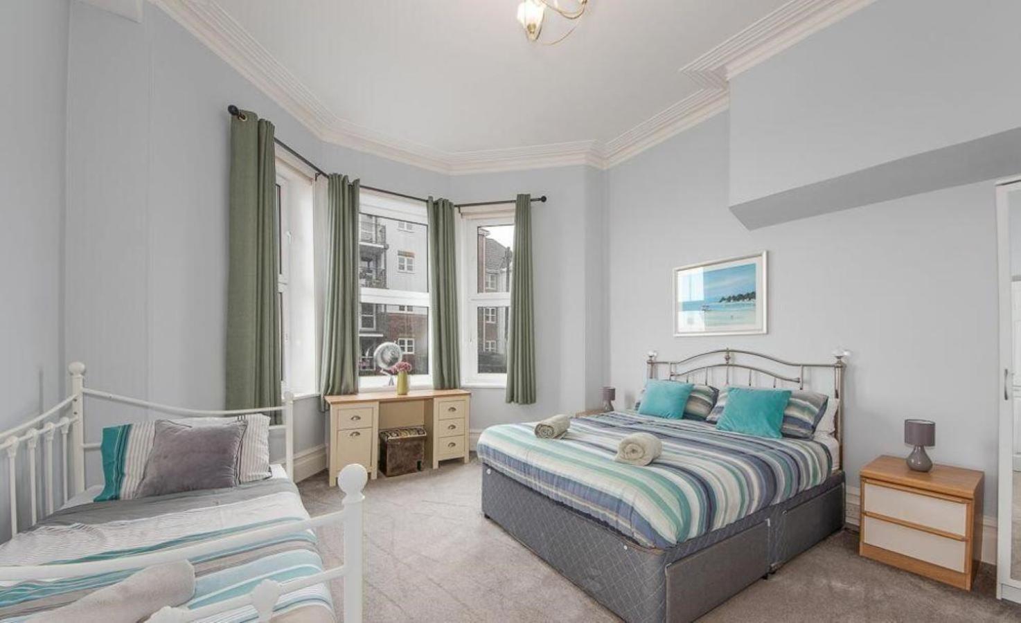 Loveliest Homes Paignton - Sea Front Location With Parking Kültér fotó